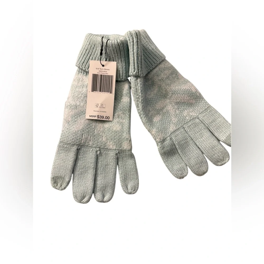 Vera Bradley Knit Tech Gloves in Eden Paisley Mint